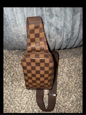 Louis Vuitton Geronimos Sling Bag in Damier Ebene coated canvas.
